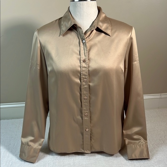 Karen Scott Tops - Karen Scott satin classic button down collared long sleeve blouse L